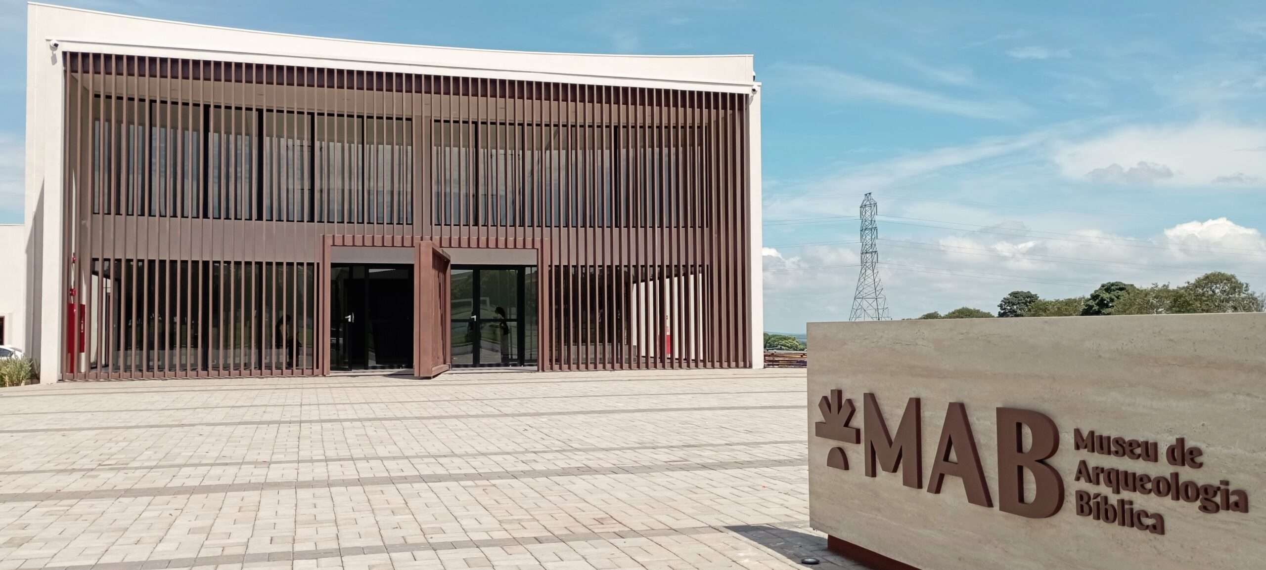 Entrada do Museu de Arqueologia Bíblica
